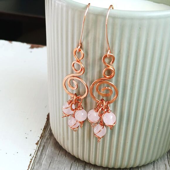 Boho Chic Rose Quartz Crystal Dangle Earrings, Hammered Copper Gemstone Jewelry - Picture 2 of 3